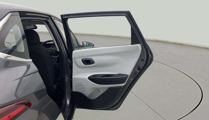 2023 Hyundai NEW I20 Sportz 1.2 IVT, Petrol, Automatic, 16,020 km, RHS Rear Door