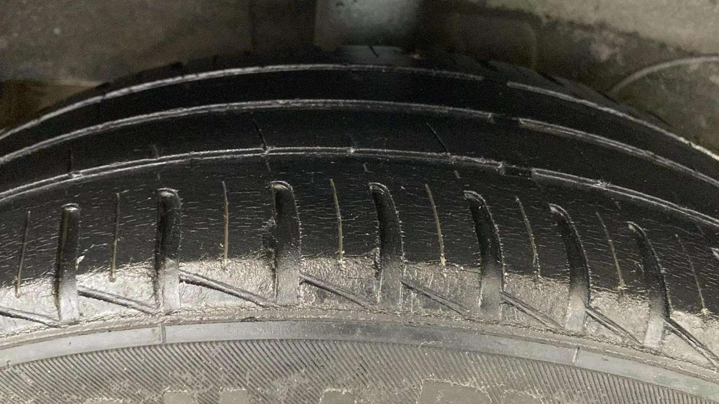2021 Hyundai NEW SANTRO MAGNA AMT, Petrol, Automatic, 60,501 km, Right Rear Tyre Tread