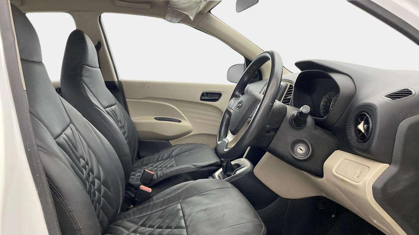 2021 Hyundai NEW SANTRO MAGNA AMT, Petrol, Automatic, 60,501 km, Right Side Front Door Cabin
