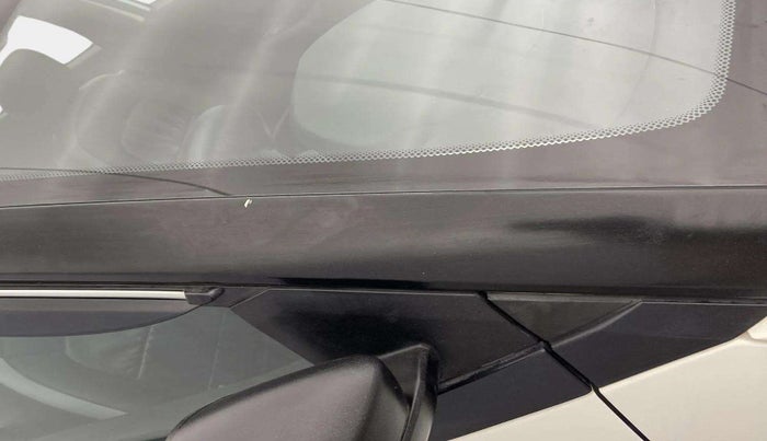 2022 Tata NEXON XE PETROL, Petrol, Manual, 43,037 km, Right A pillar - Minor scratches