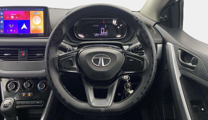 2022 Tata NEXON XE PETROL, Petrol, Manual, 43,037 km, Steering Wheel Close Up