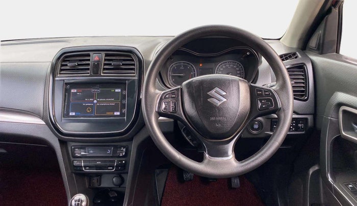 2016 Maruti Vitara Brezza ZDI PLUS DUAL TONE, Diesel, Manual, 77,091 km, Steering Wheel Close Up