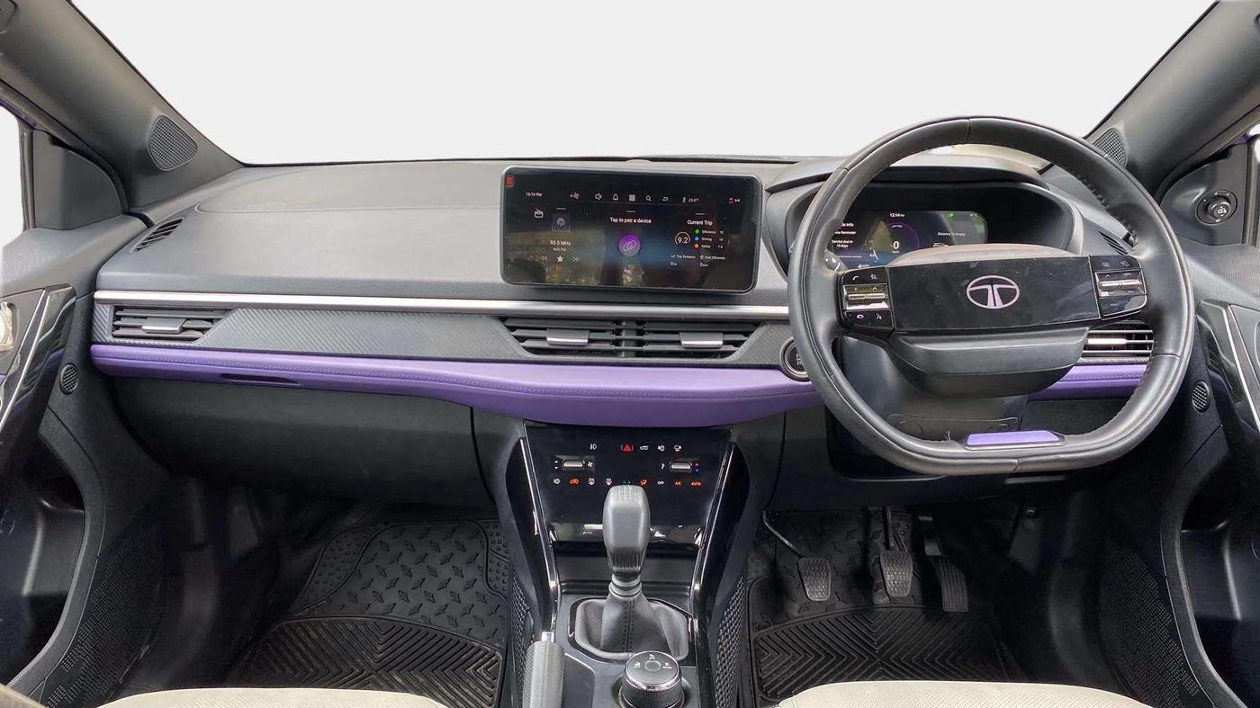 2023 Tata NEXON FEARLESS + 1.2 PETROL, Petrol, Manual, 15,452 km, Dashboard