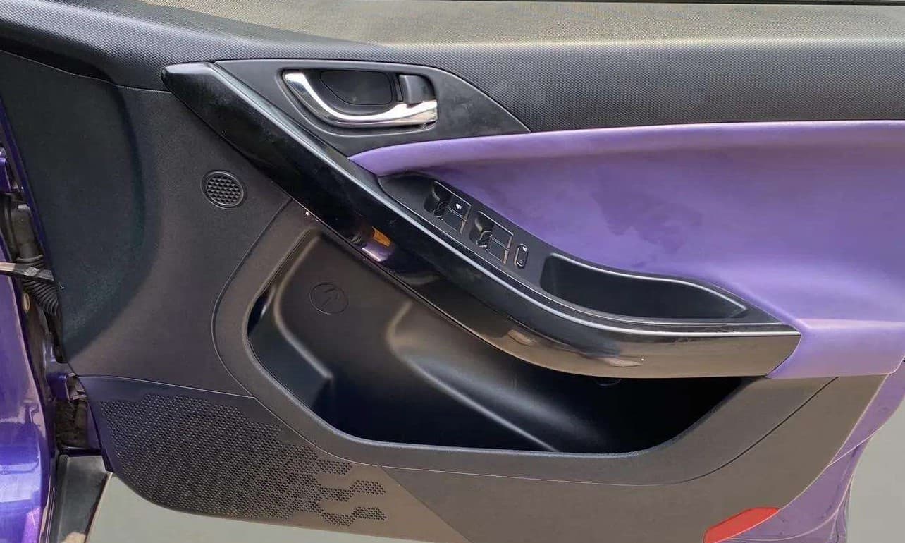 2023 Tata NEXON FEARLESS + 1.2 PETROL, Petrol, Manual, 15,452 km, Driver Side Door Panels Control