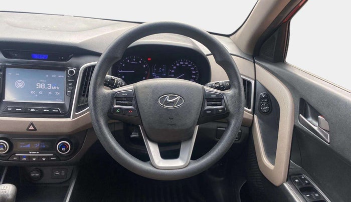 2016 Hyundai Creta  SX 1.6 Petrol , Petrol, Manual, 27,935 km, Steering Wheel Close Up