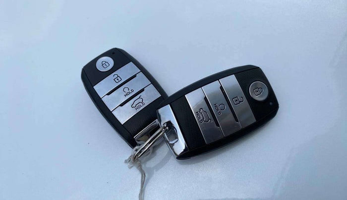 2022 KIA SELTOS HTK PLUS AT 1.5 DIESEL, Diesel, Automatic, 34,074 km, Key Close Up