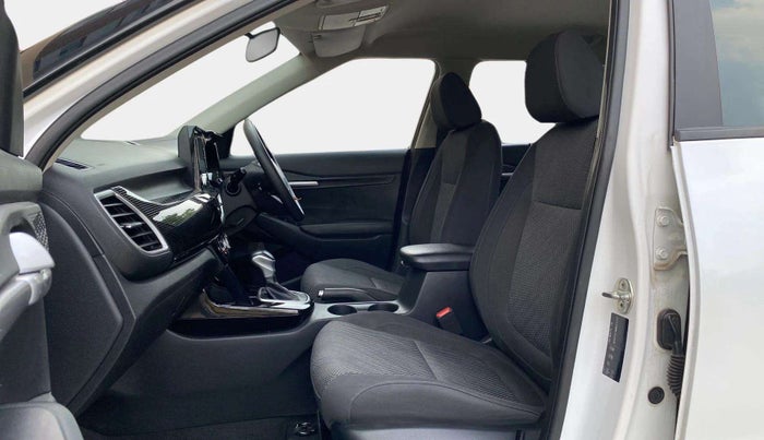 2022 KIA SELTOS HTK PLUS AT 1.5 DIESEL, Diesel, Automatic, 34,074 km, Right Side Front Door Cabin