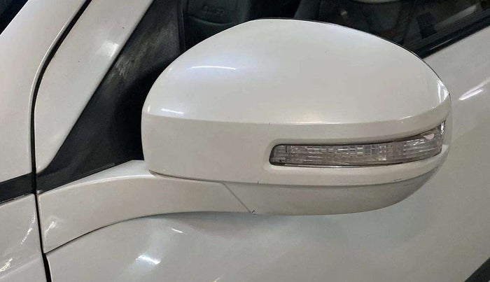 2013 Maruti Swift LDI, Diesel, Manual, 66,987 km, Left rear-view mirror - Minor scratches