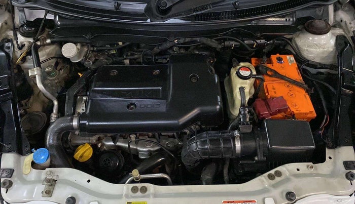 2013 Maruti Swift LDI, Diesel, Manual, 66,987 km, Open Bonet