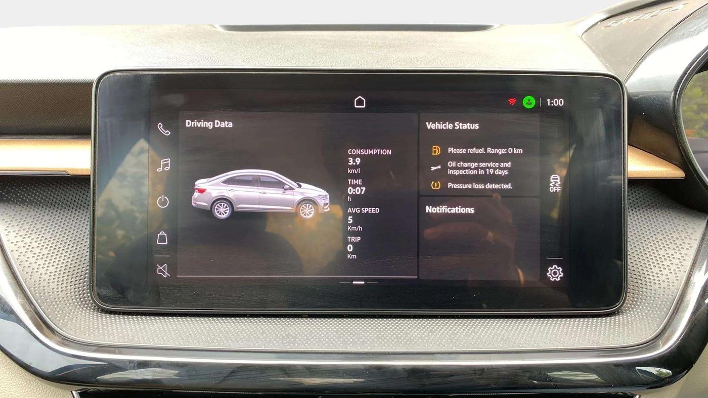 2022 Skoda SLAVIA STYLE 1.0L TSI AT, Petrol, Automatic, 40,293 km, Air Conditioner