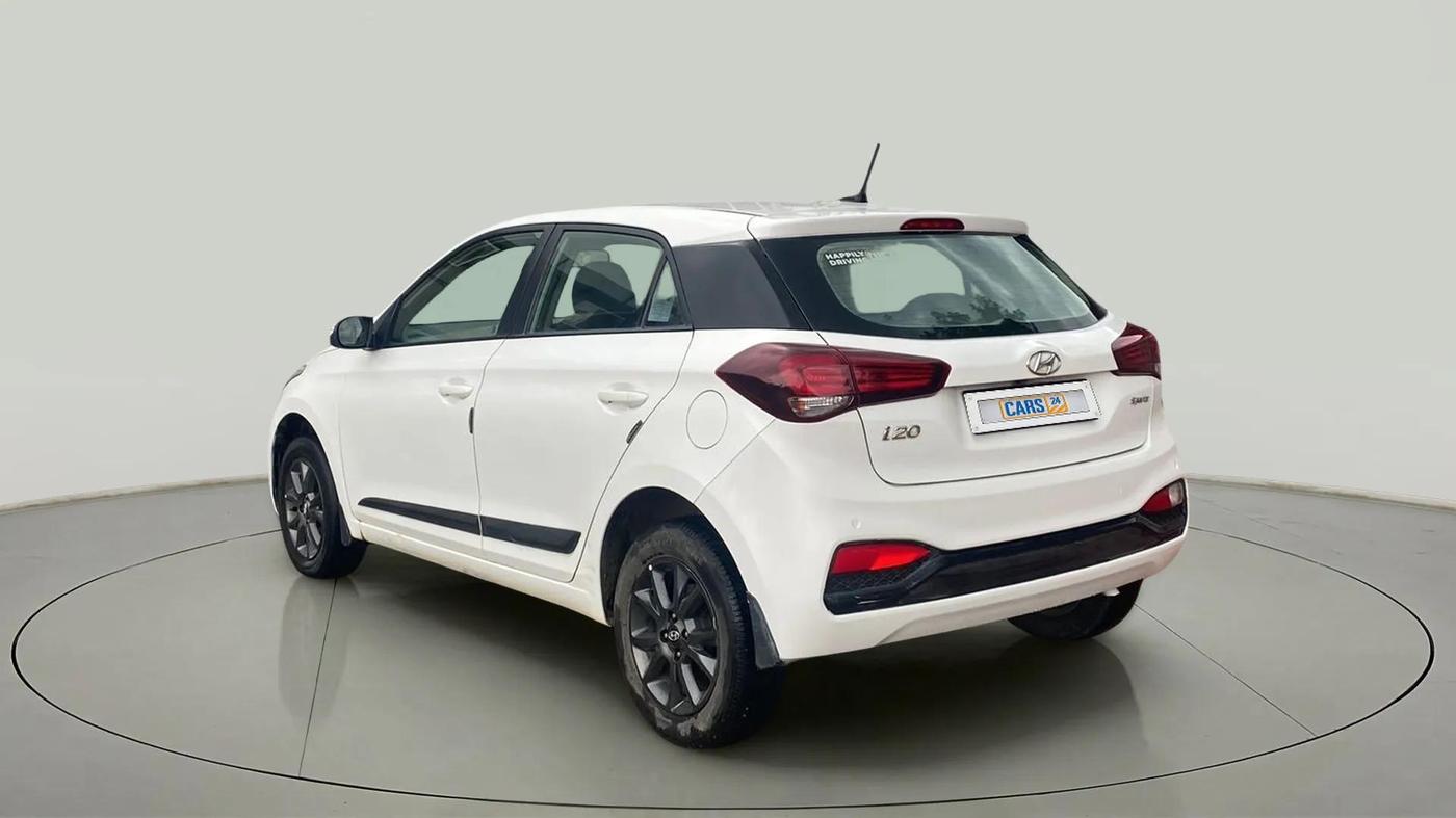 2019 Hyundai Elite i20 SPORTZ PLUS 1.4 CRDI, Diesel, Manual, 55,928 km, Left Back Diagonal