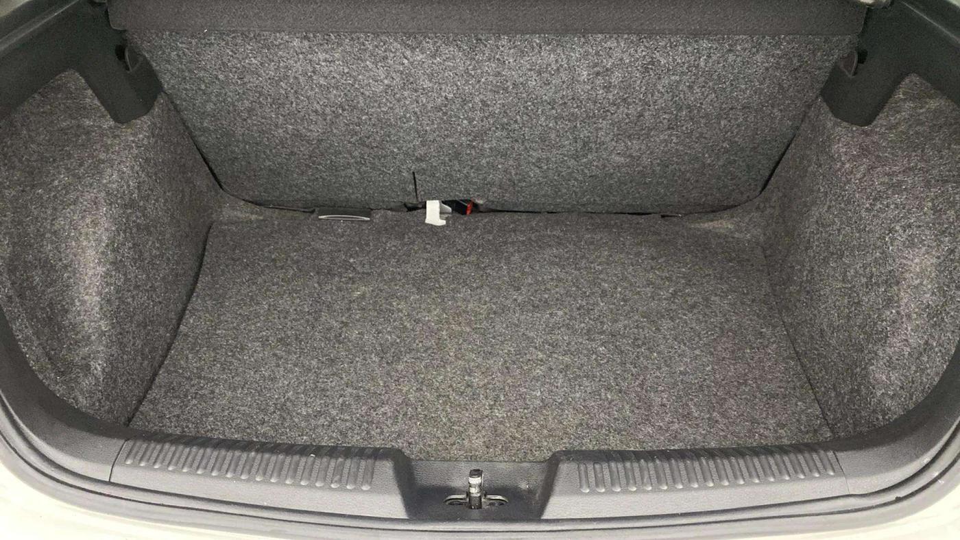 2021 Volkswagen Polo HIGHLINE PLUS 1.0L TSI, Petrol, Manual, 67,017 km, Boot Inside