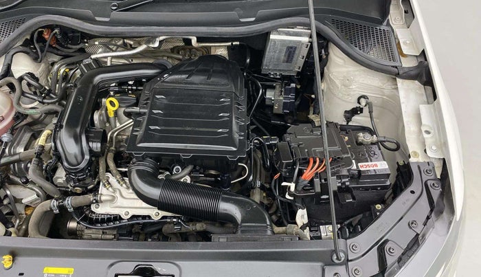 2021 Volkswagen Polo HIGHLINE PLUS 1.0L TSI, Petrol, Manual, 66,964 km, Engine View - Left