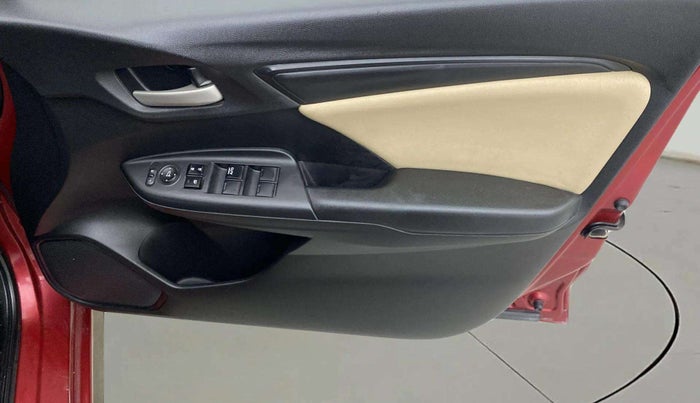 2019 Honda Jazz 1.2L I-VTEC V CVT, Petrol, Automatic, 57,213 km, Driver Side Door Panels Control