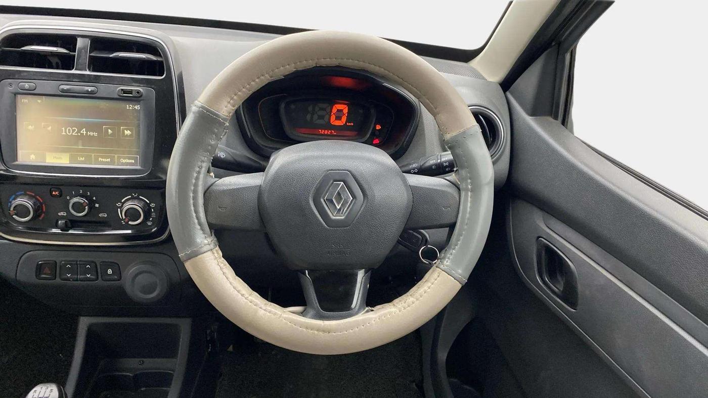2016 Renault Kwid RXT 0.8 (O), Petrol, Manual, 72,827 km, Steering Wheel Close Up