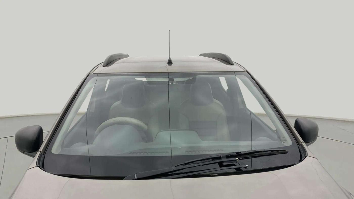 2016 Renault Kwid RXT 0.8 (O), Petrol, Manual, 72,827 km, Front Windshield
