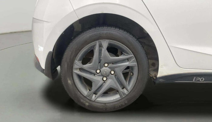 2021 Hyundai NEW I20 SPORTZ 1.2 MT, Petrol, Manual, 43,666 km, Right Rear Wheel