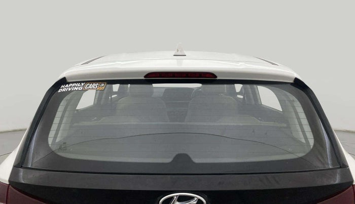 2021 Hyundai NEW I20 SPORTZ 1.2 MT, Petrol, Manual, 43,666 km, Rear Windshield