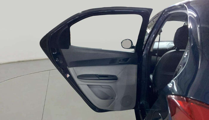 2022 Tata Tiago XT CNG, CNG, Manual, 16,284 km, LHS Rear Door