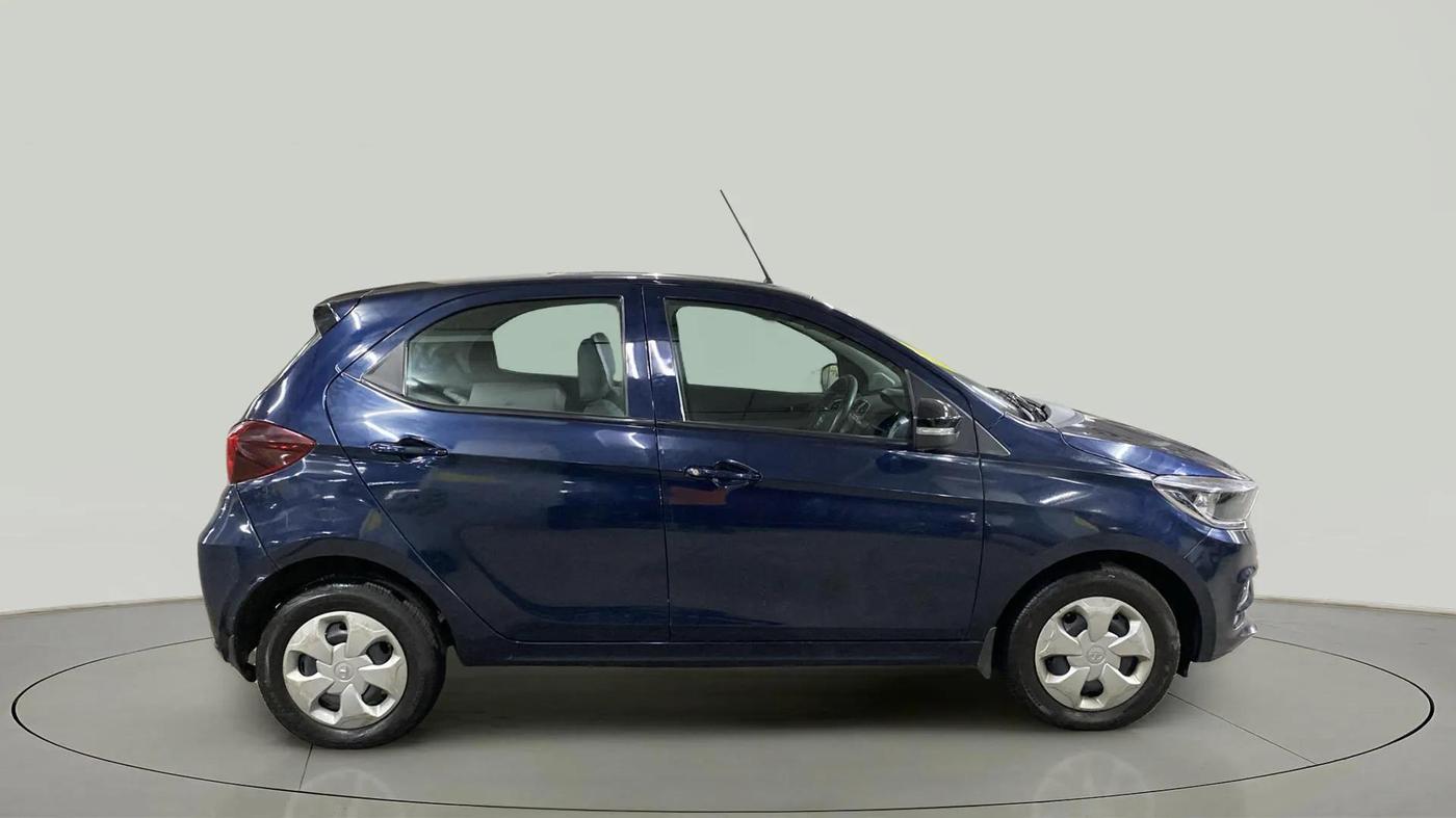 2022 Tata Tiago XT CNG, CNG, Manual, 16,321 km, Right Side View