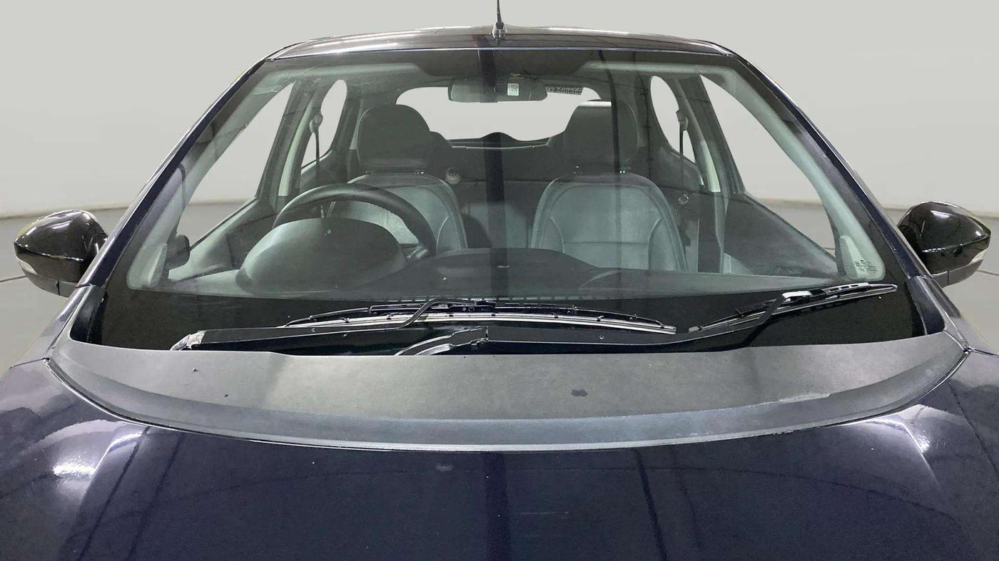 2022 Tata Tiago XT CNG, CNG, Manual, 16,321 km, Front Windshield
