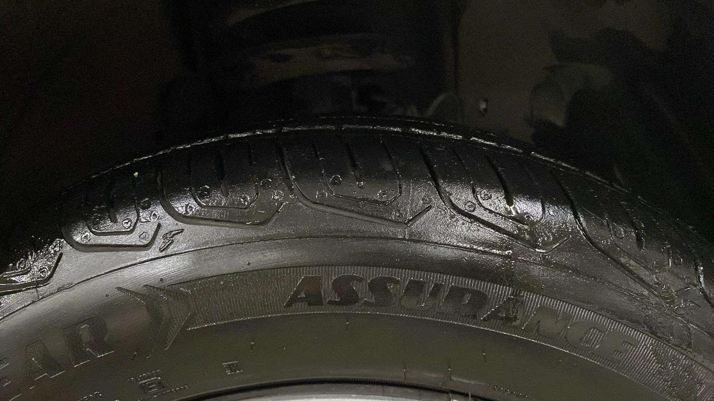 2022 Tata Tiago XT CNG, CNG, Manual, 16,321 km, Right Front Tyre Tread