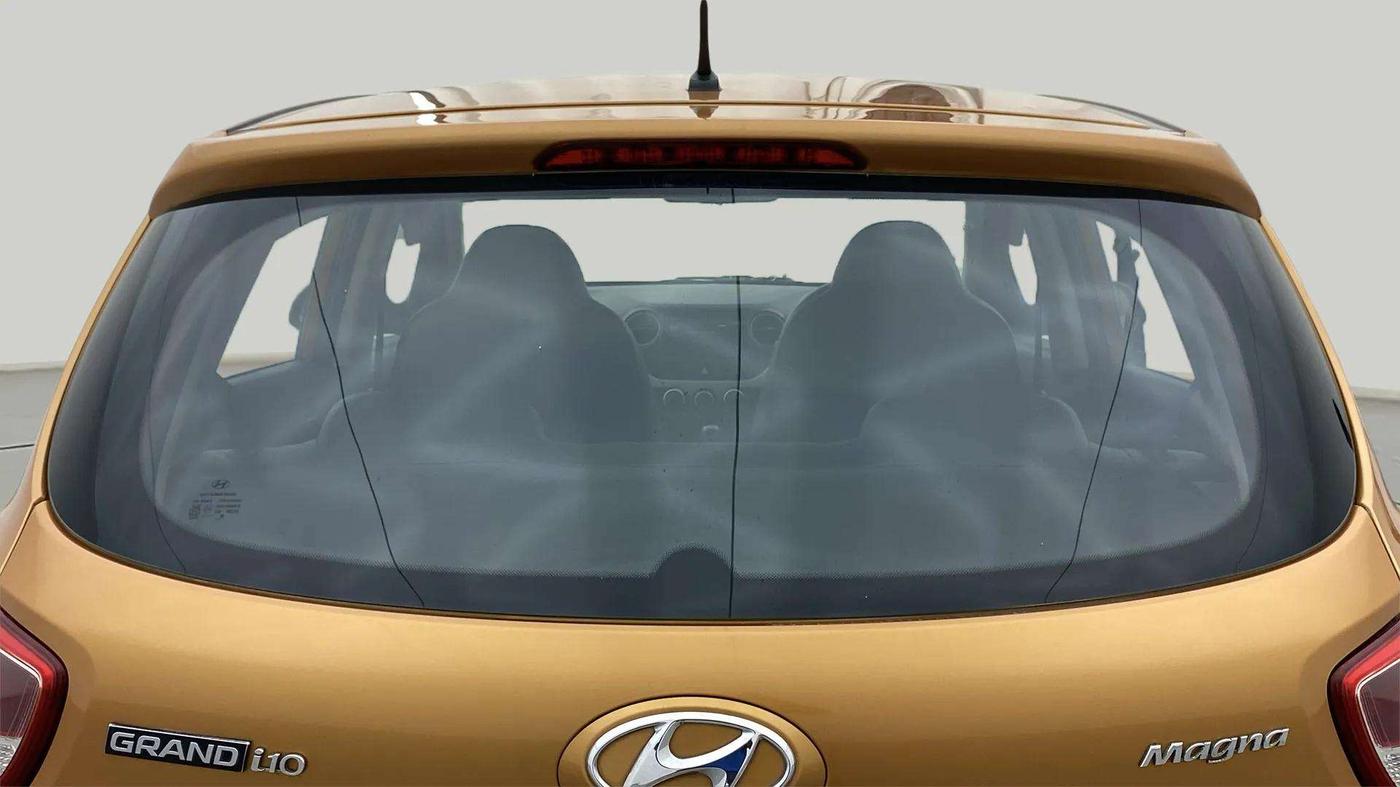 2016 Hyundai Grand i10 MAGNA 1.2 KAPPA VTVT, Petrol, Manual, 70,830 km, Rear Windshield