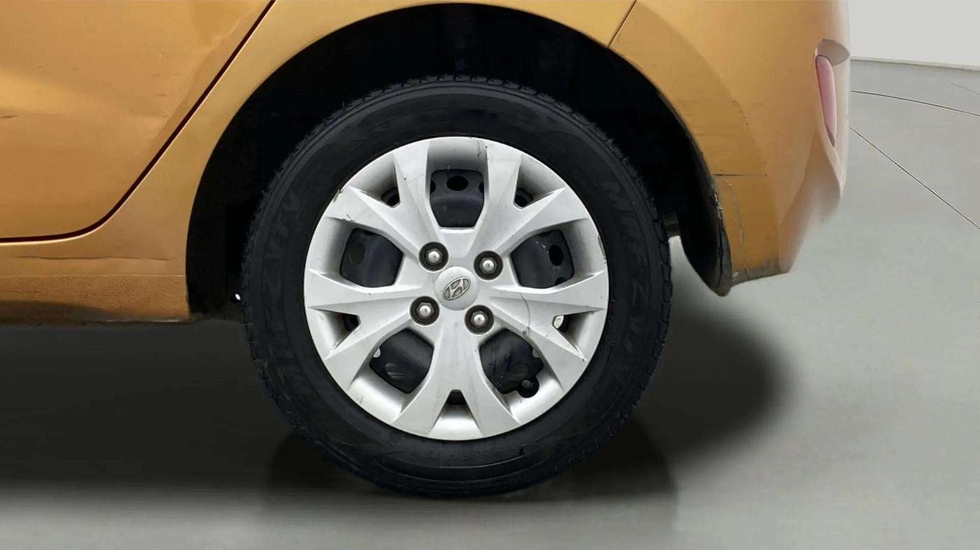 2016 Hyundai Grand i10 MAGNA 1.2 KAPPA VTVT, Petrol, Manual, 70,830 km, Left Rear Wheel
