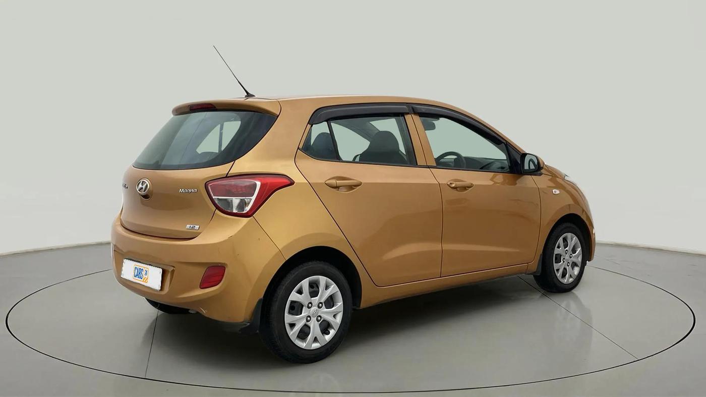 2016 Hyundai Grand i10 MAGNA 1.2 KAPPA VTVT, Petrol, Manual, 70,830 km, Right Back Diagonal
