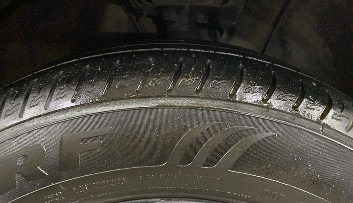 2019 Hyundai VENUE SX PLUS 1.0 TURBO DCT, Petrol, Automatic, 39,013 km, Right Front Tyre Tread