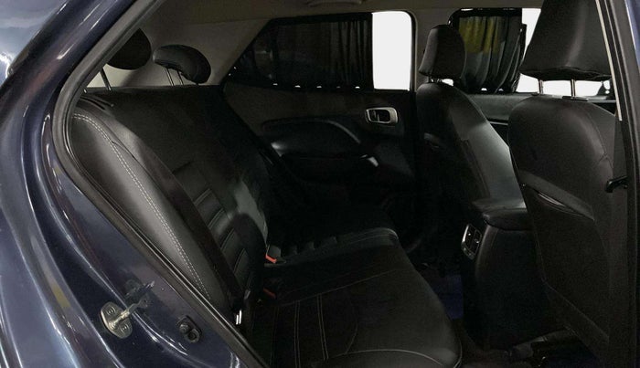 2019 Hyundai VENUE SX PLUS 1.0 TURBO DCT, Petrol, Automatic, 39,013 km, Right Side Rear Door Cabin