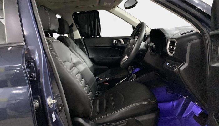 2019 Hyundai VENUE SX PLUS 1.0 TURBO DCT, Petrol, Automatic, 39,013 km, Right Side Front Door Cabin