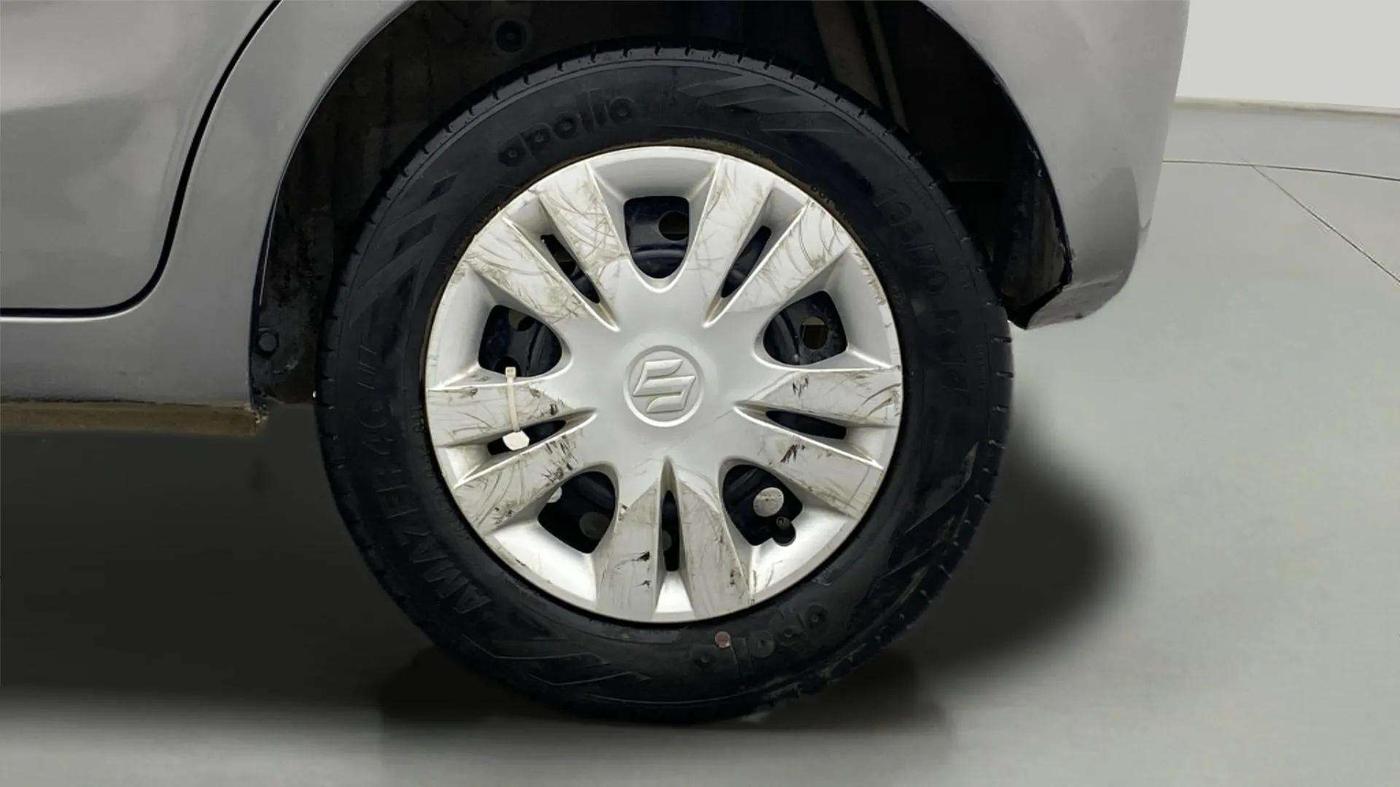 2015 Maruti Celerio VXI, Petrol, Manual, 87,372 km, Left Rear Wheel