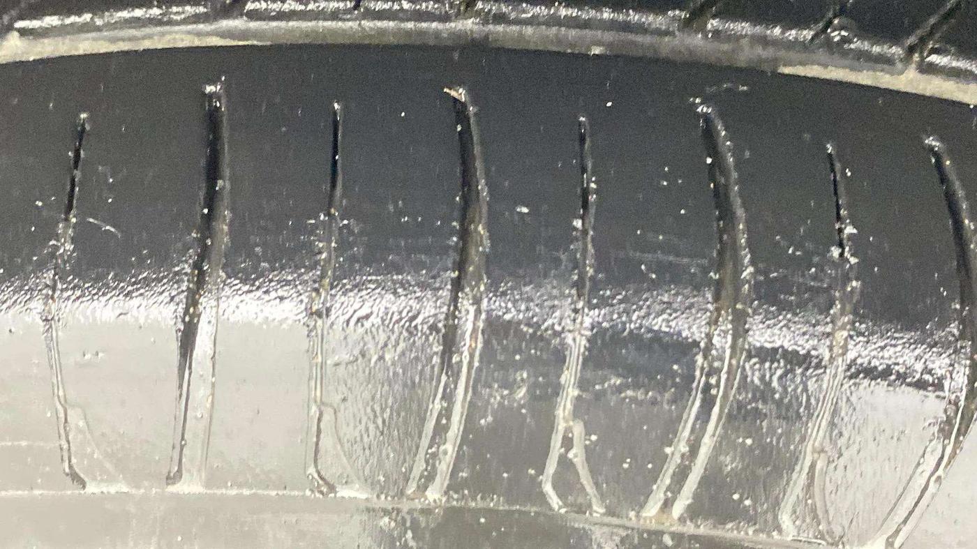 2015 Maruti Celerio VXI, Petrol, Manual, 87,372 km, Left Front Tyre Tread