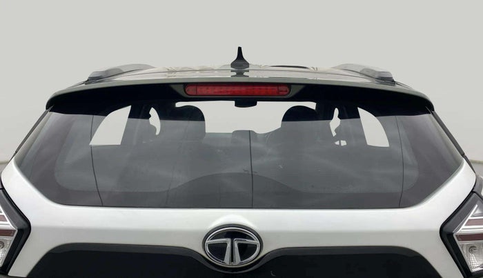 2022 Tata NEXON XM PLUS SUNROOF PETROL, Petrol, Manual, 29,739 km, Rear Windshield