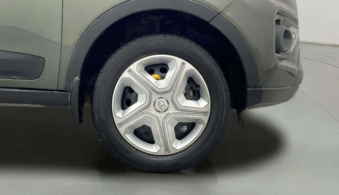 2022 Tata NEXON XM PLUS SUNROOF PETROL, Petrol, Manual, 29,739 km, Right Front Wheel