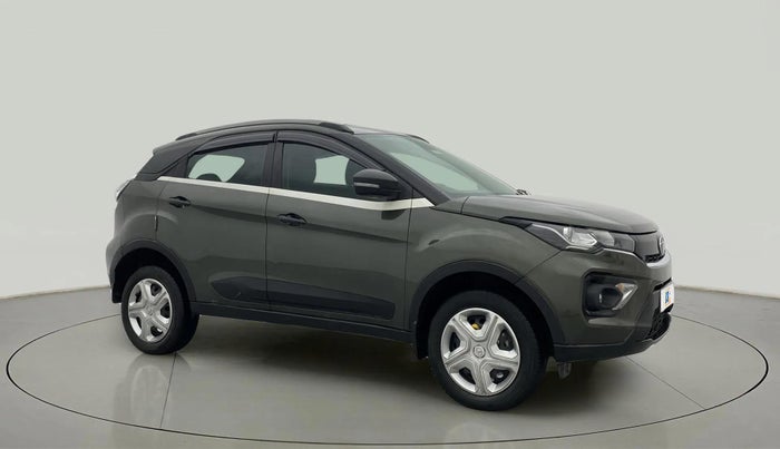 2022 Tata NEXON XM PLUS SUNROOF PETROL, Petrol, Manual, 29,739 km, Right Front Diagonal