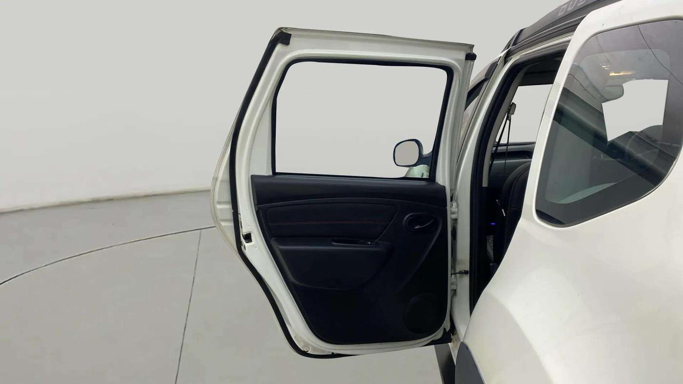 2018 Renault Duster 85 PS RXS MT DIESEL, Diesel, Manual, 91,821 km, LHS Rear Door