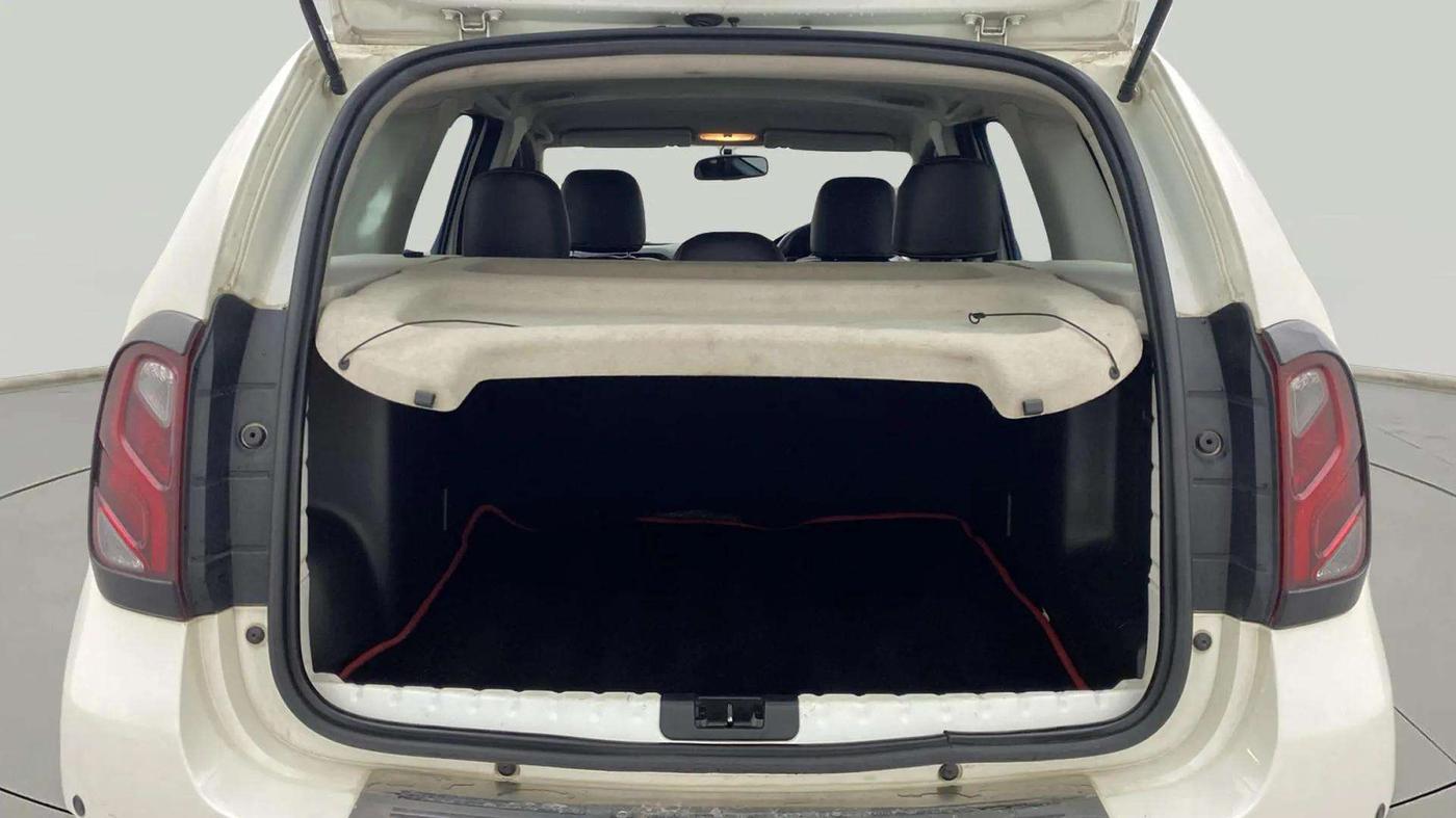 2018 Renault Duster 85 PS RXS MT DIESEL, Diesel, Manual, 91,821 km, Boot Open Zoomed View