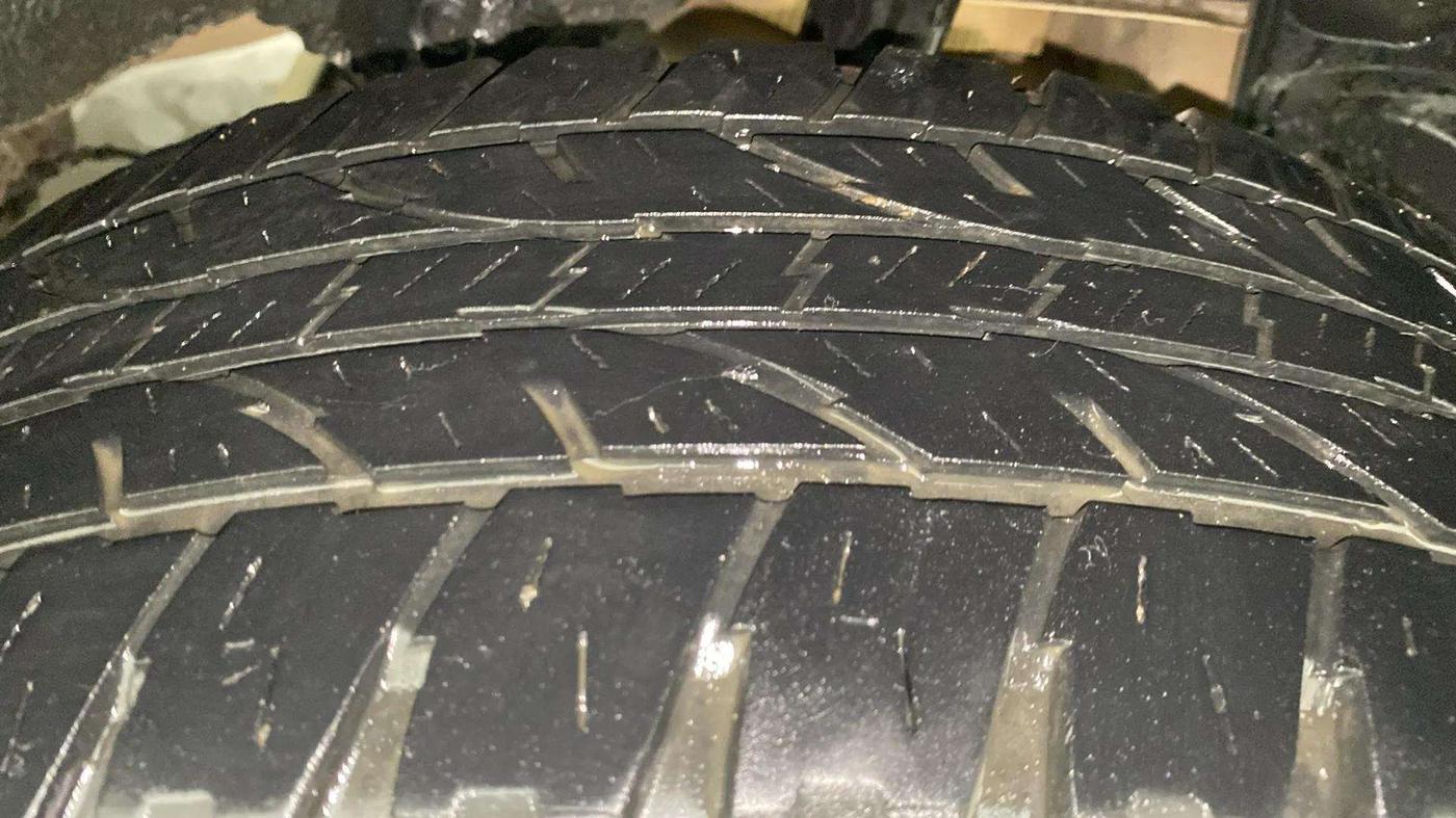 2018 Renault Duster 85 PS RXS MT DIESEL, Diesel, Manual, 91,821 km, Left Rear Tyre Tread