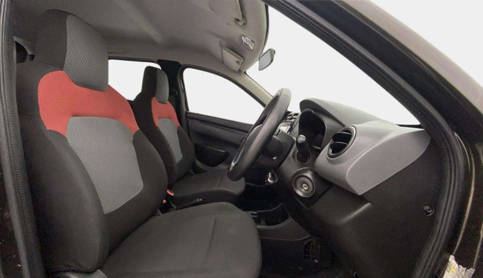 2017 Renault Kwid RXT 1.0 AMT (O), Petrol, Automatic, 37,325 km, Right Side Front Door Cabin