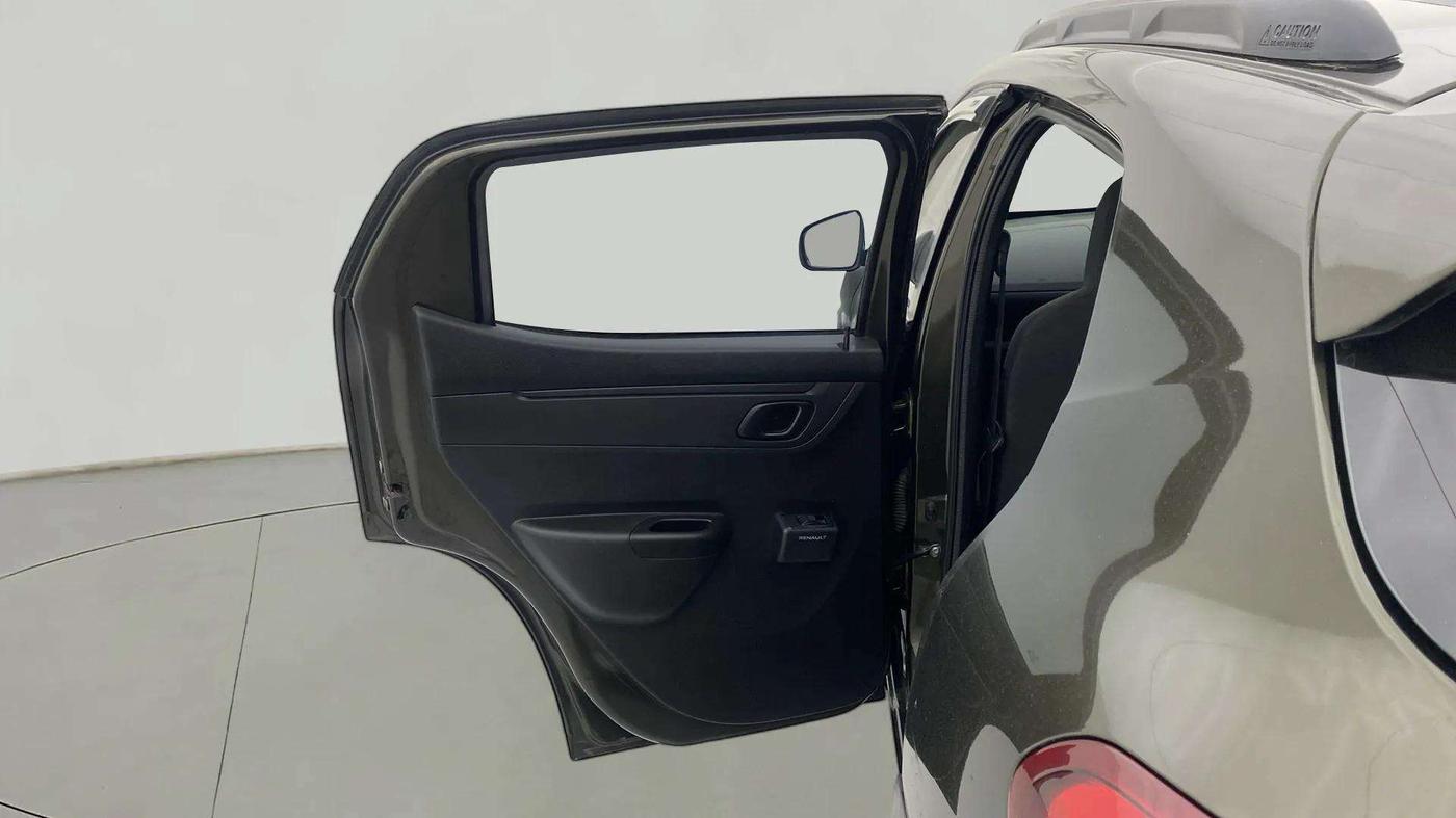 2017 Renault Kwid RXT 1.0 AMT (O), Petrol, Automatic, 37,325 km, LHS Rear Door