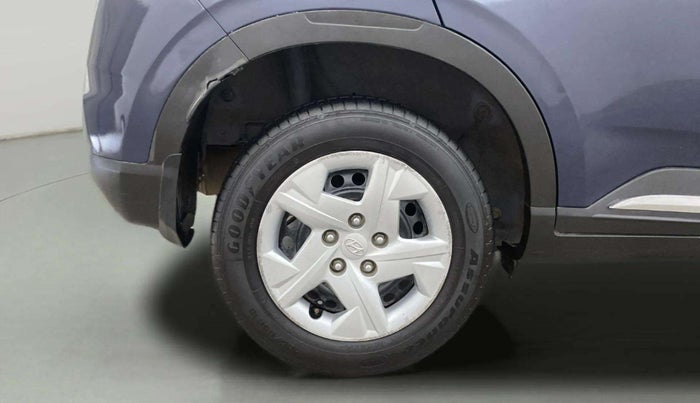 2022 Hyundai VENUE S+ 1.2, Petrol, Manual, 34,117 km, Right Rear Wheel