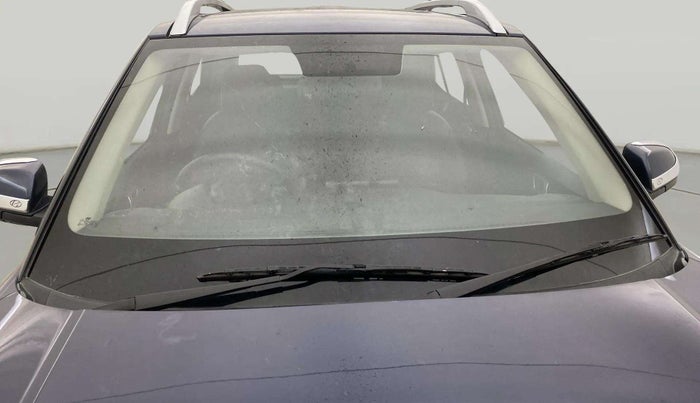 2022 Hyundai VENUE S+ 1.2, Petrol, Manual, 34,117 km, Front Windshield