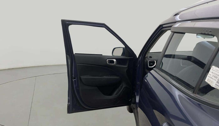 2022 Hyundai VENUE S+ 1.2, Petrol, Manual, 34,117 km, LHS Front Door