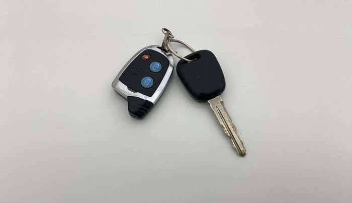 2018 Maruti Alto 800 LXI, Petrol, Manual, 62,669 km, Key Close Up