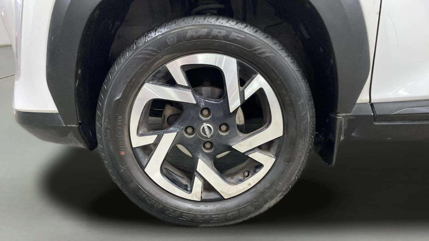 2023 Nissan MAGNITE XE, Petrol, Manual, 11,551 km, Left Front Wheel