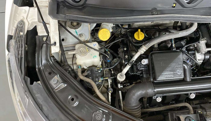 2023 Nissan MAGNITE XE, Petrol, Manual, 11,551 km, Engine View - Right