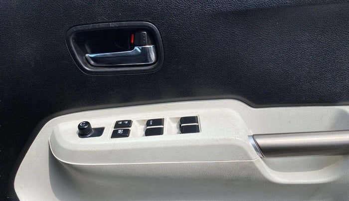 2018 Maruti IGNIS DELTA 1.2, Petrol, Manual, 27,243 km, Driver Side Door Panels Control