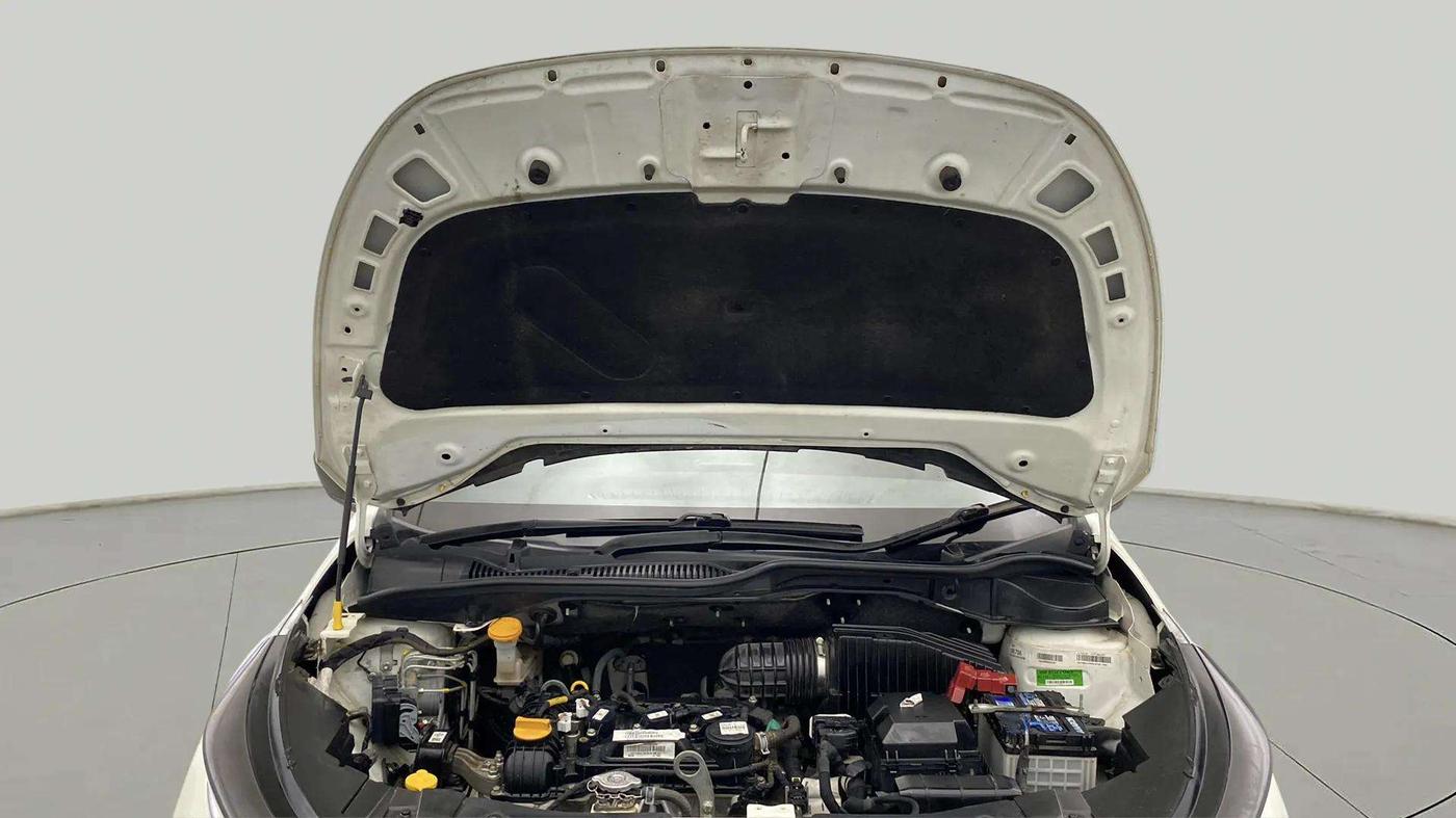 2022 Tata ALTROZ XE PLUS PETROL, Petrol, Manual, 36,599 km, Open Bonet